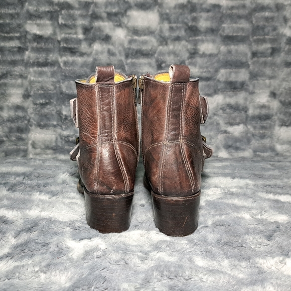 Frye Sabrina Double Buckle - Picture 5 of 13